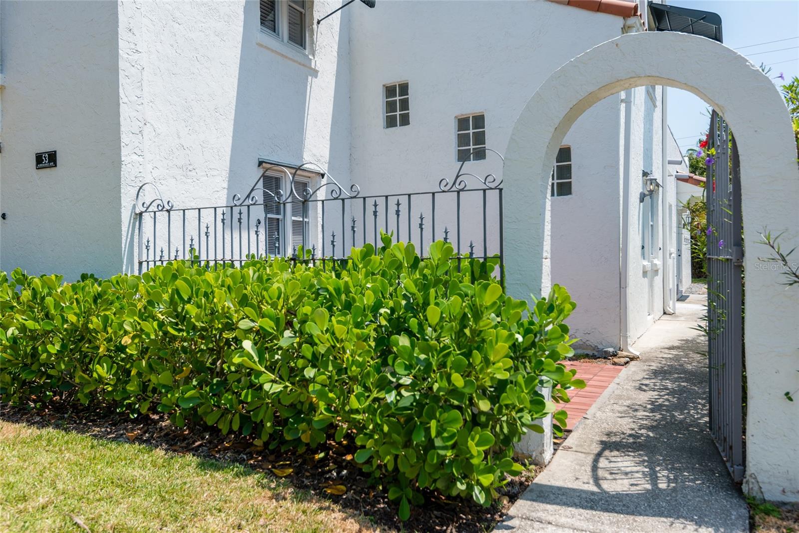 DAVIS ISLANDS PB10 PG52 TO 57 - Residential