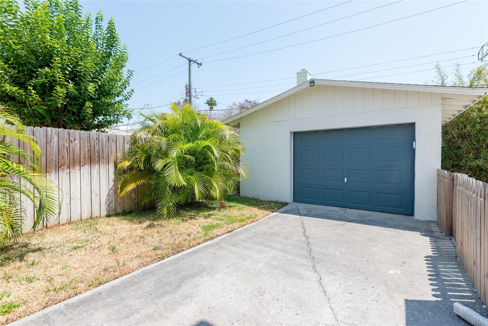 DAVIS ISLANDS PB10 PG52 TO 57 - Residential