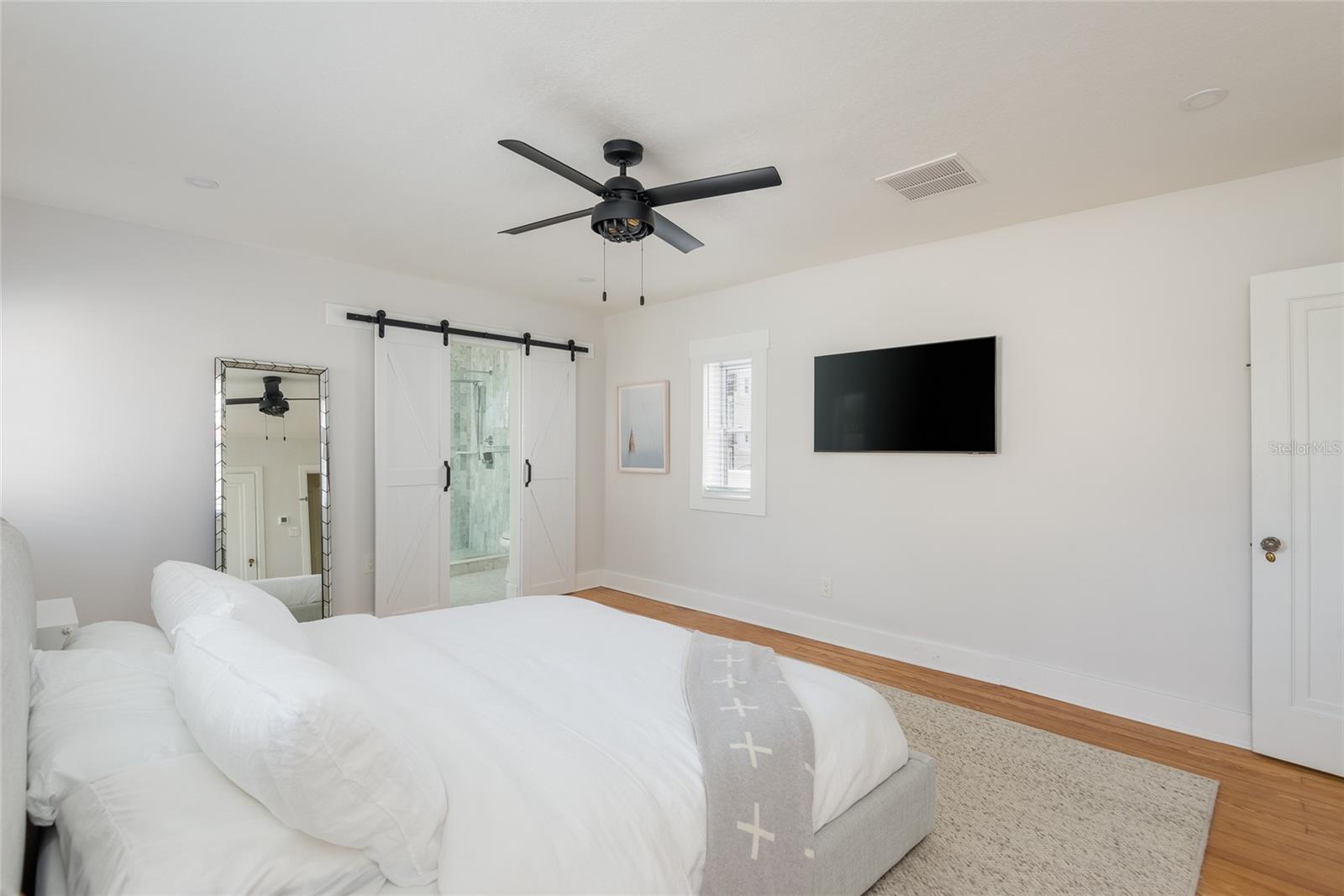 DAVIS ISLANDS PB10 PG52 TO 57 - Residential