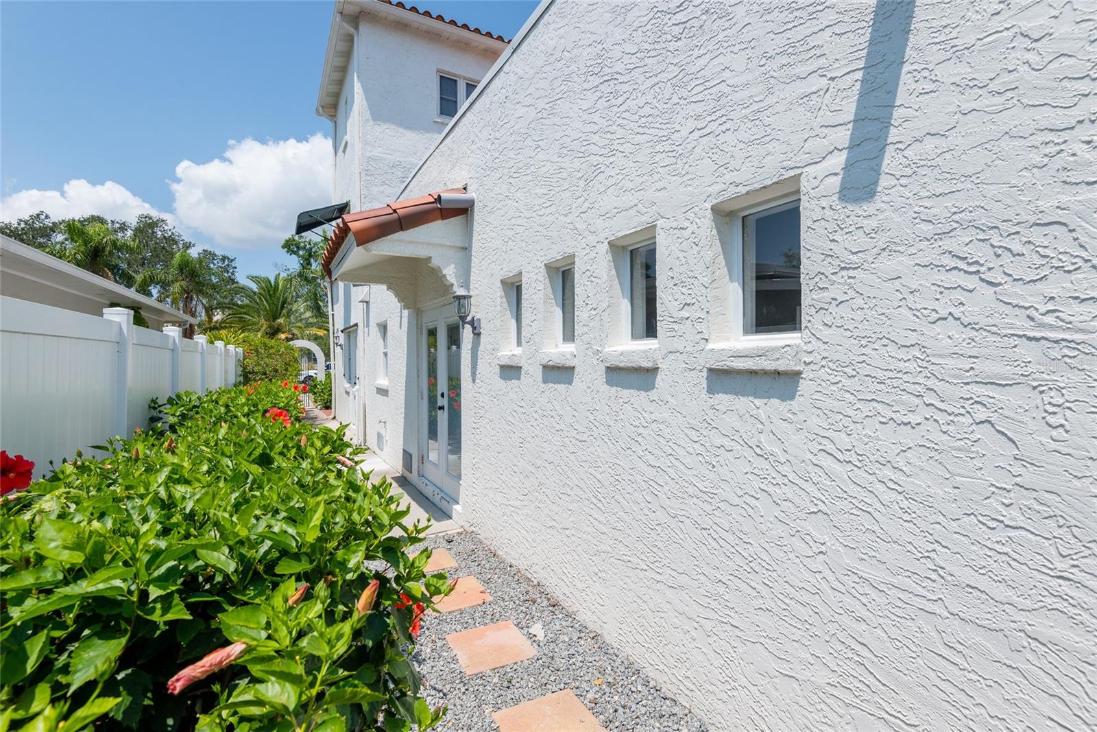 DAVIS ISLANDS PB10 PG52 TO 57 - Residential