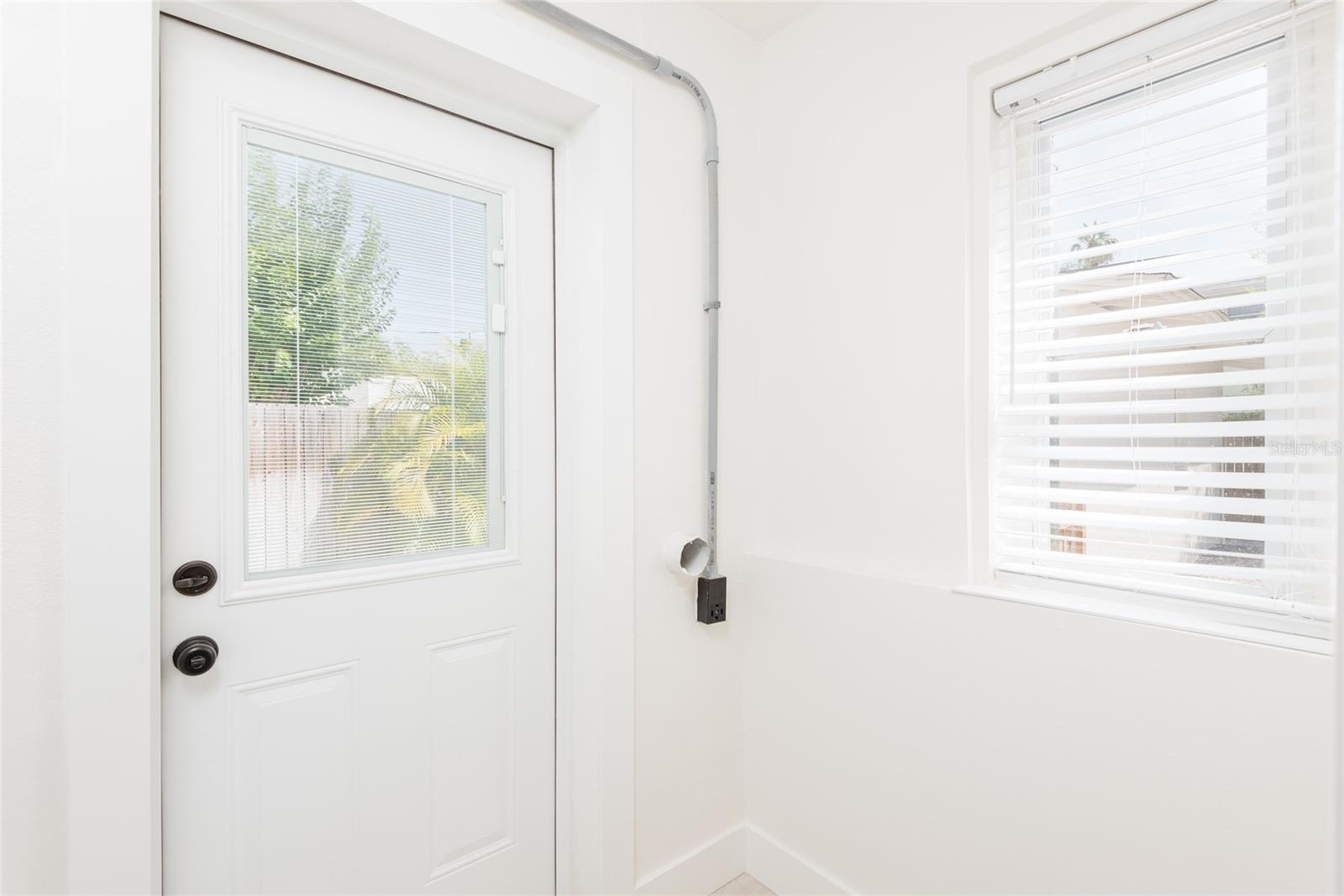 DAVIS ISLANDS PB10 PG52 TO 57 - Residential