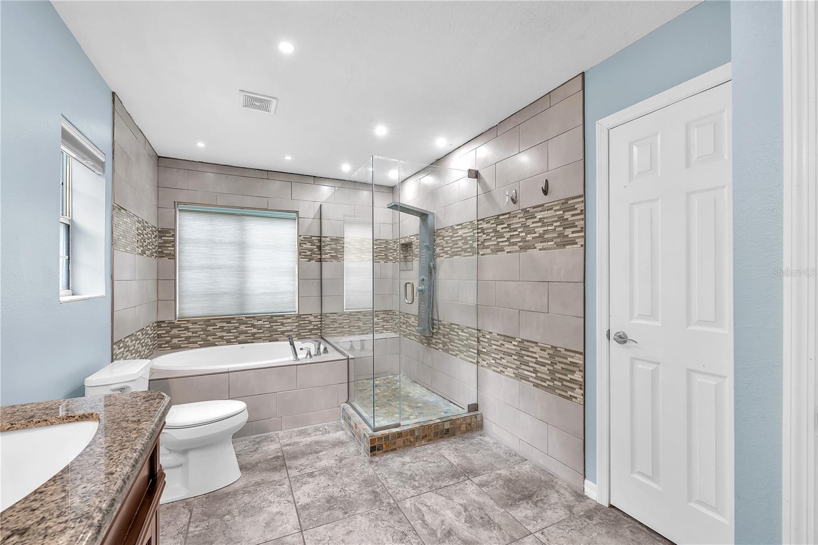 BRUSSELS BOY PH III & IV - Residential