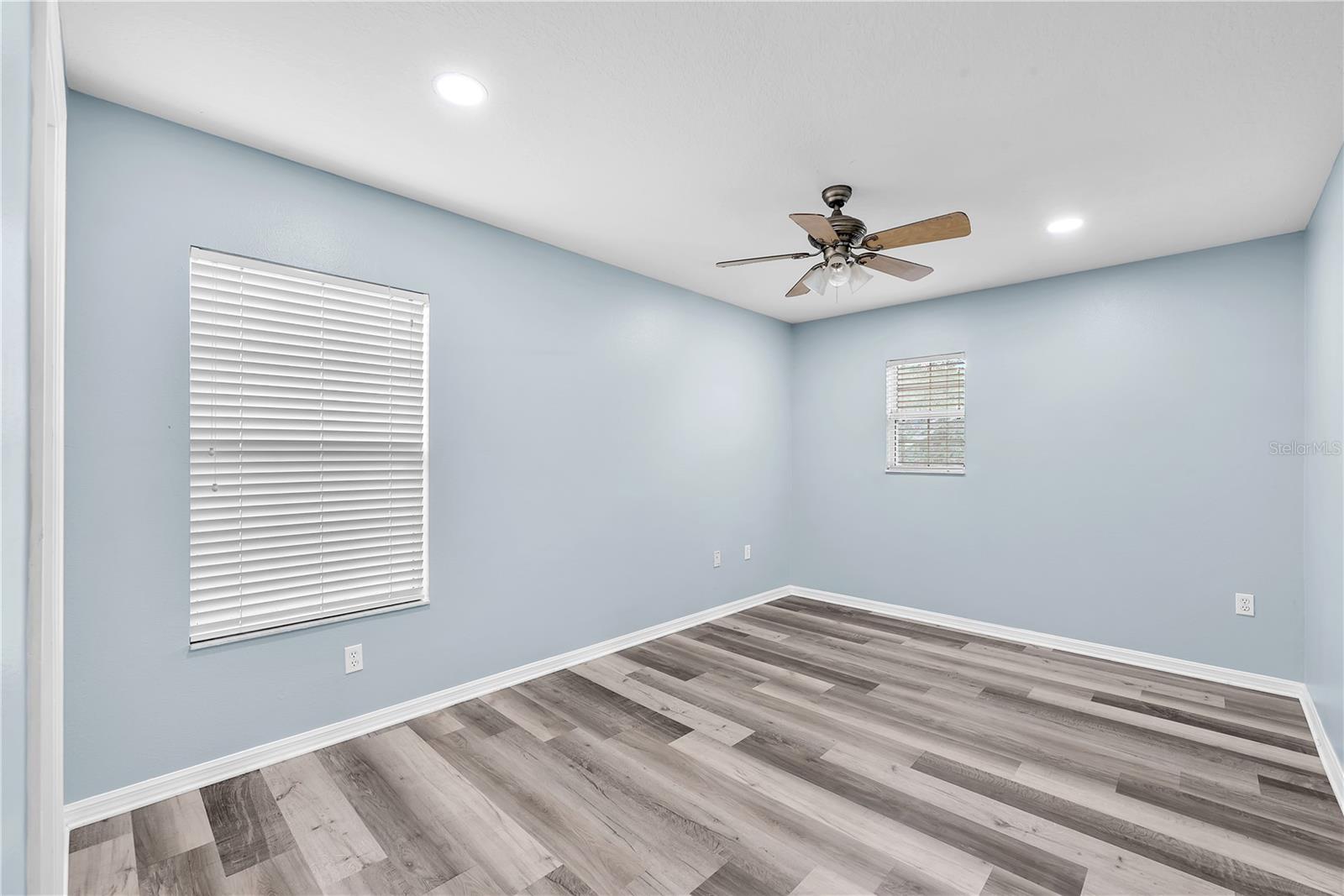 BRUSSELS BOY PH III & IV - Residential