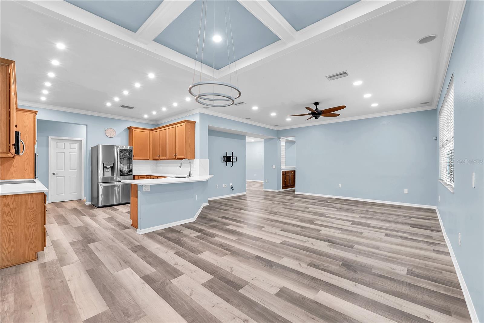 BRUSSELS BOY PH III & IV - Residential