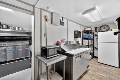 Tiny photo for Lake Panasoffkee, FL 33538 (MLS # G5106723)