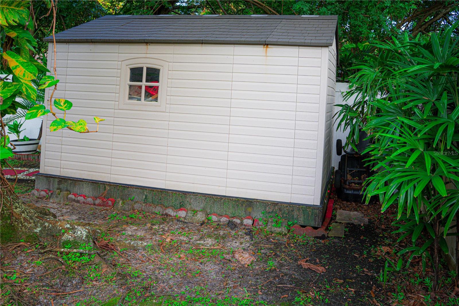 WOODS THE - Residential