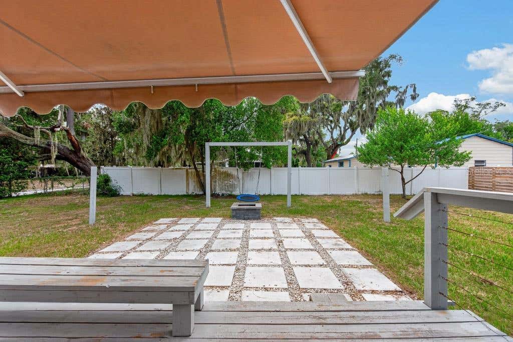 Photo of 215 S Elm Road, Lakeland, FL 33801 (MLS # TB8540153)