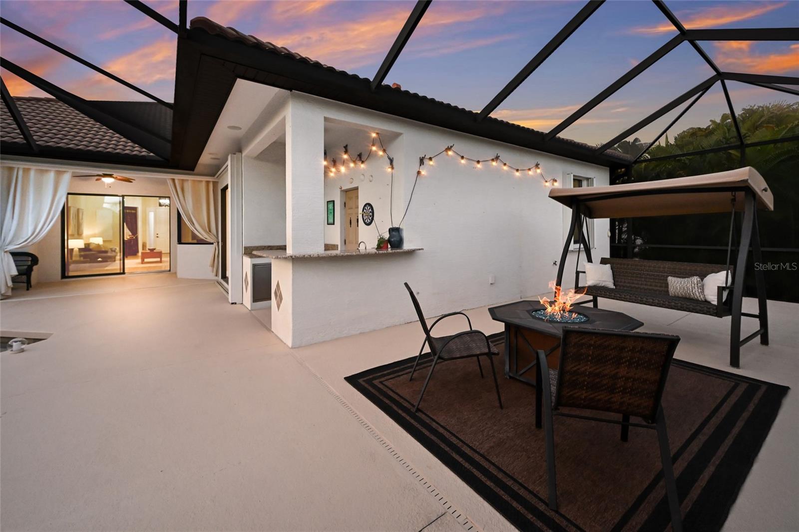 HARBOUR WALK - Residential