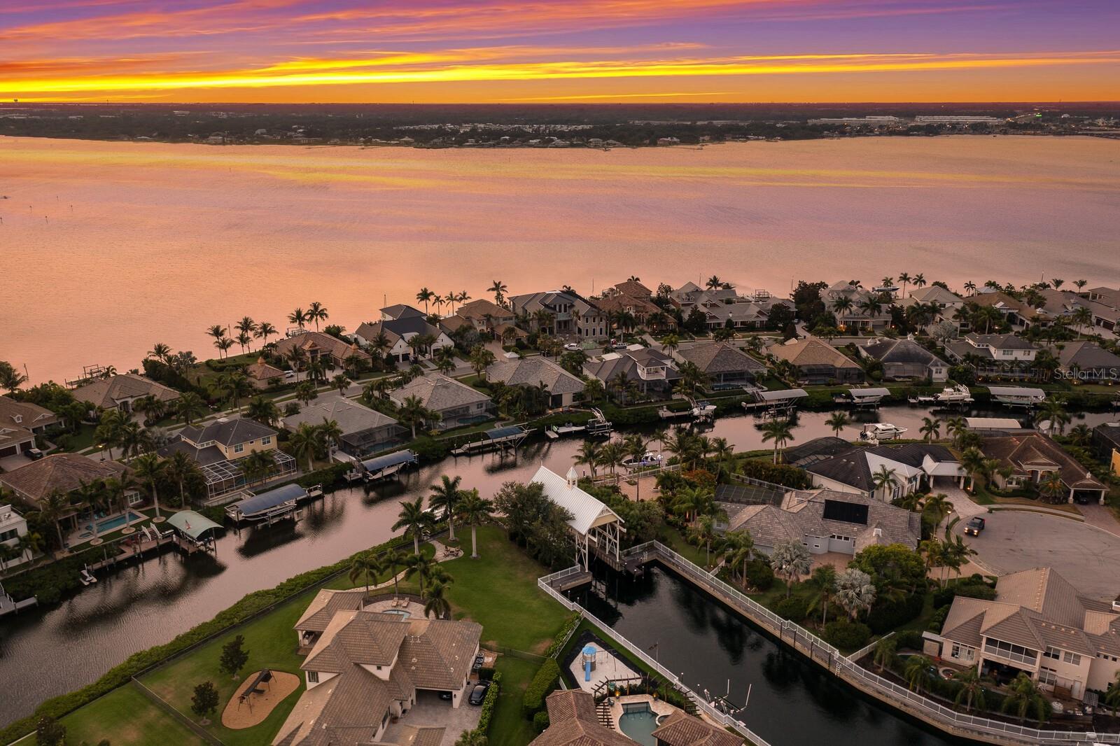 HARBOUR WALK - Residential