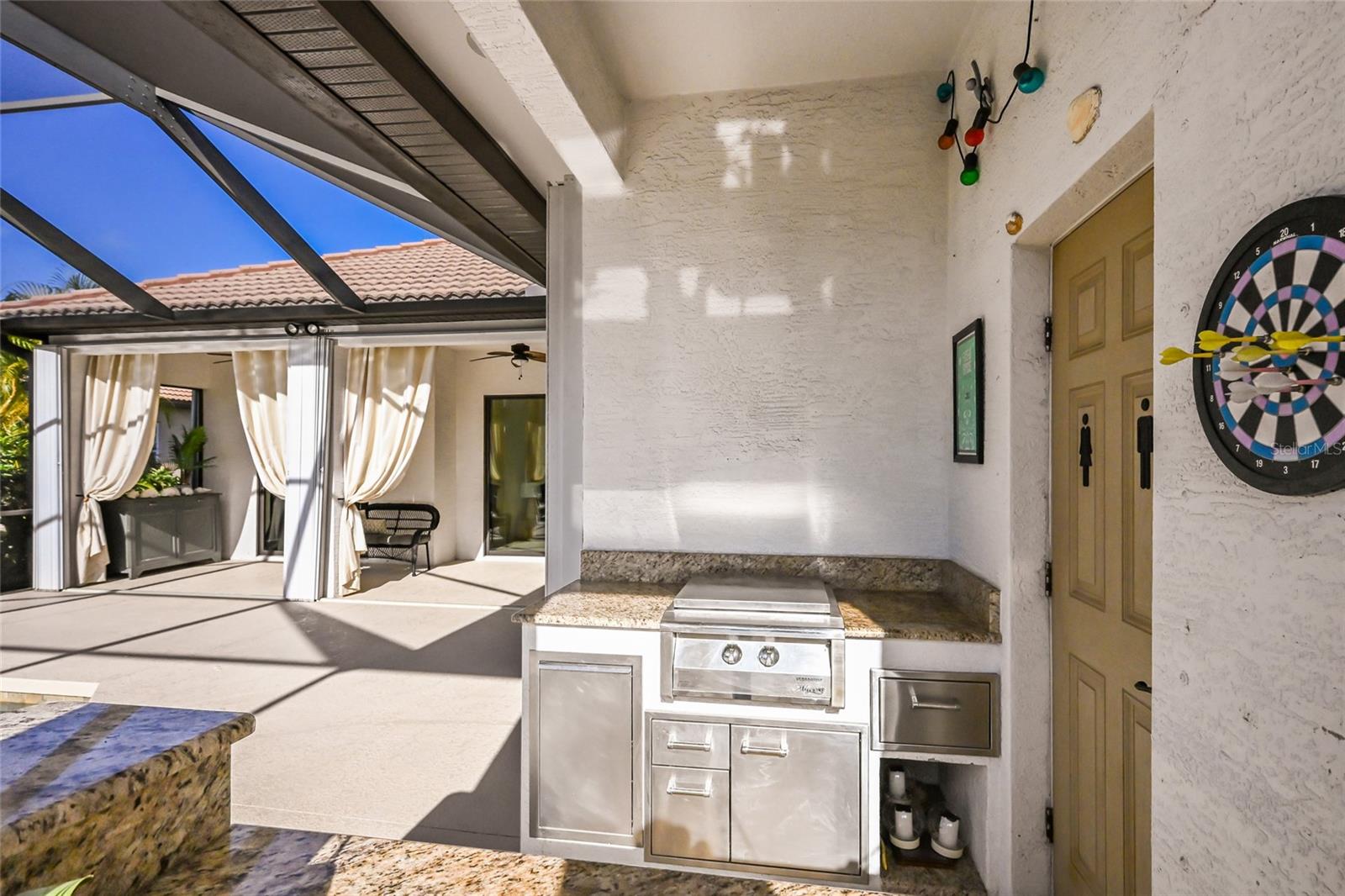 HARBOUR WALK - Residential