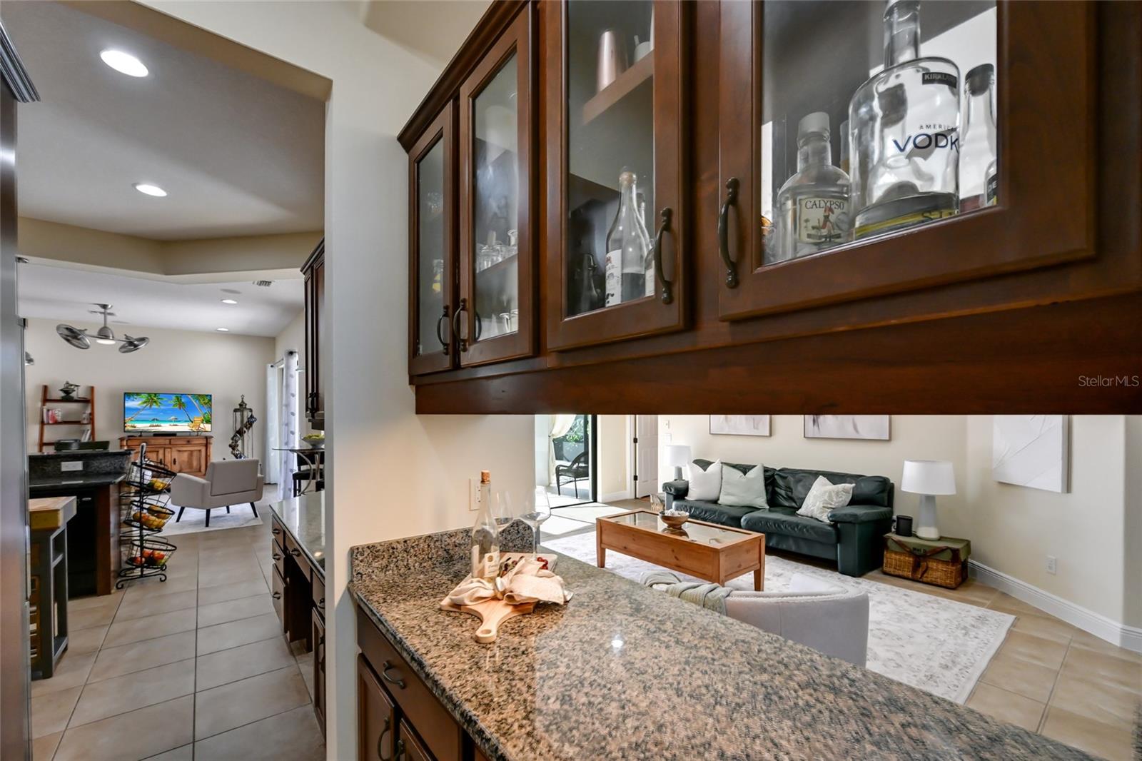 HARBOUR WALK - Residential