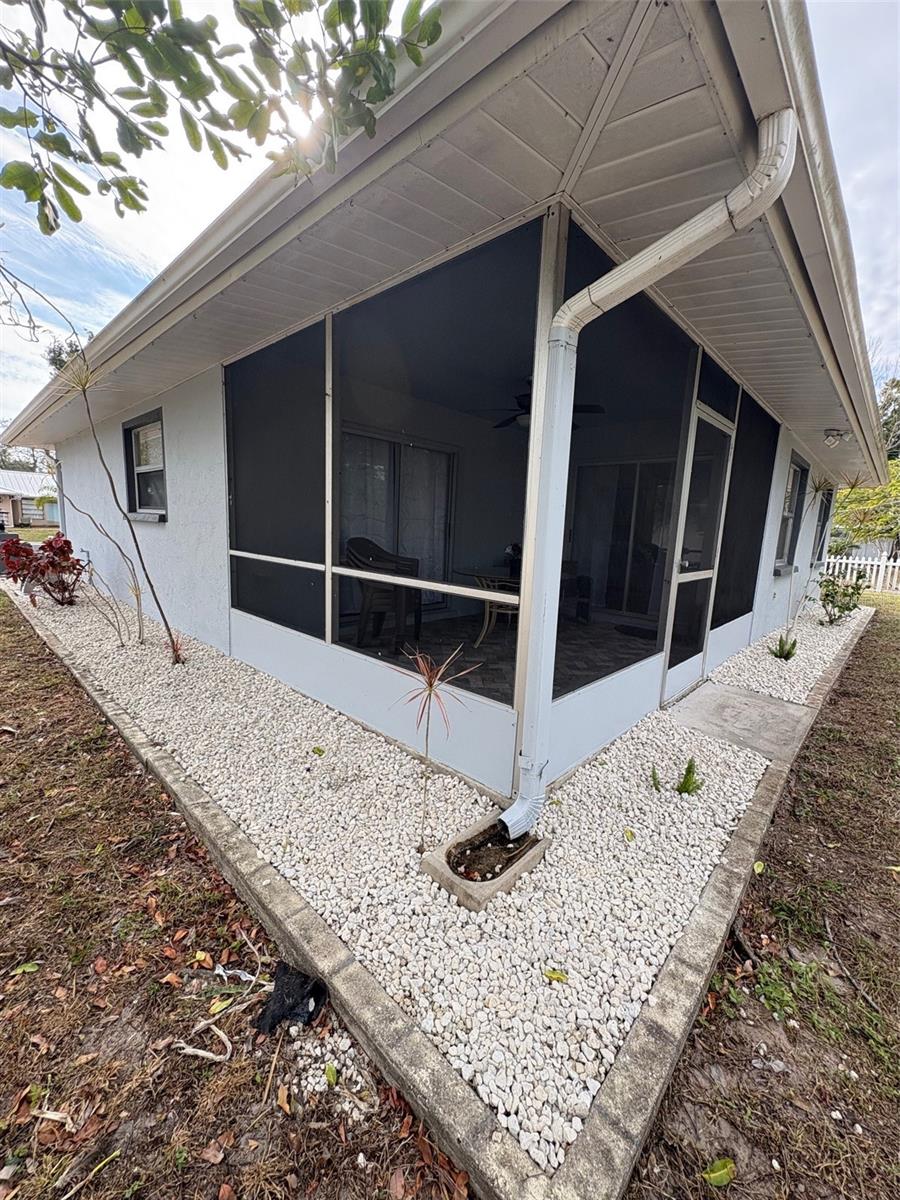 SOUTH VENICE - Residential