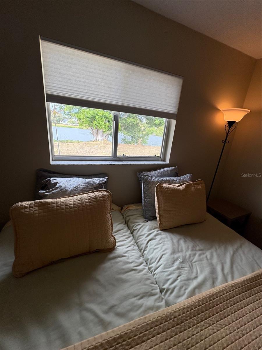 SOUTH VENICE - Residential