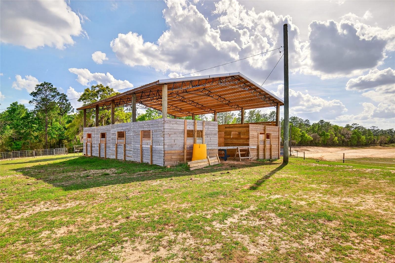 NO SUBDIVISION - Residential