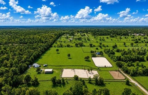 Photo of 16170 SW 30th Lane, Ocala, FL 34481 (MLS # O6395356)