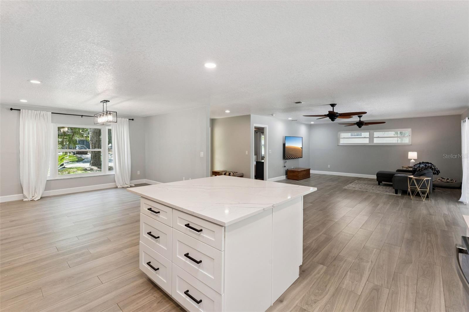 SPRING OAKS UNIT 5 - Residential