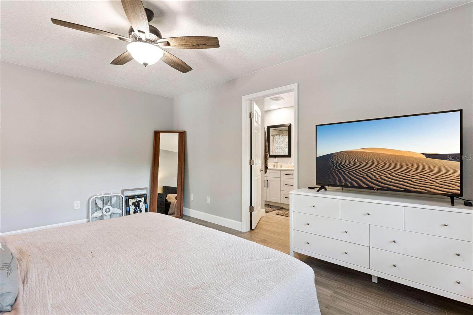 SPRING OAKS UNIT 5 - Residential