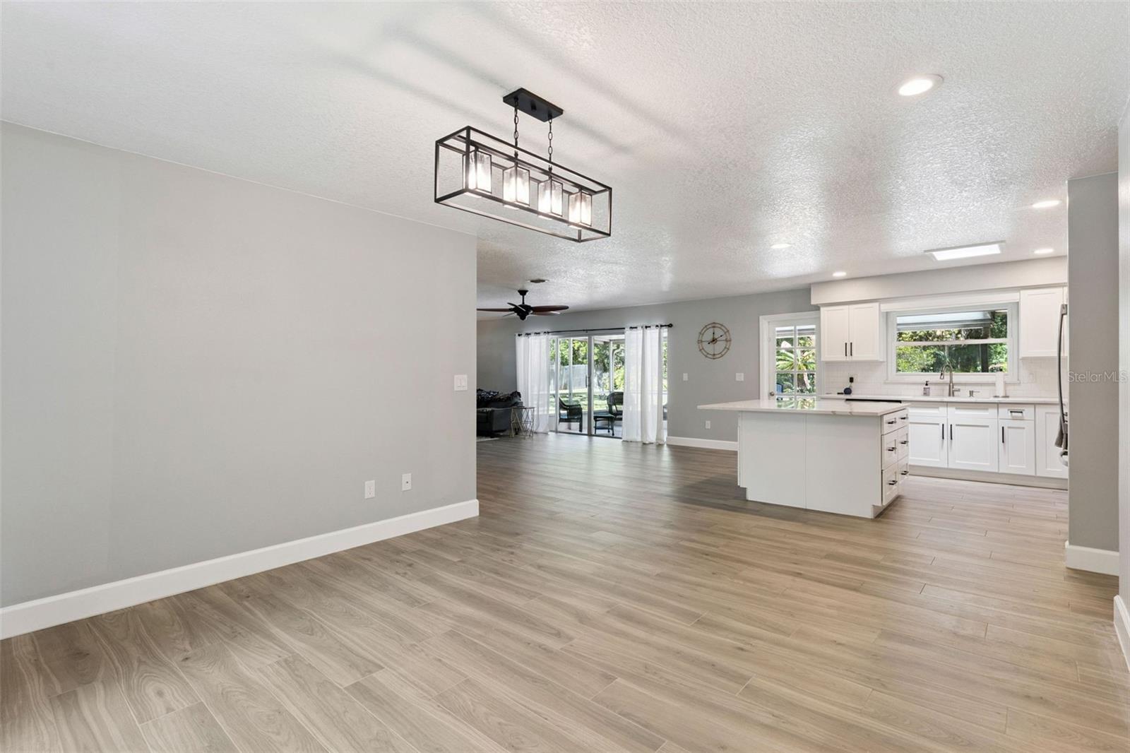 SPRING OAKS UNIT 5 - Residential