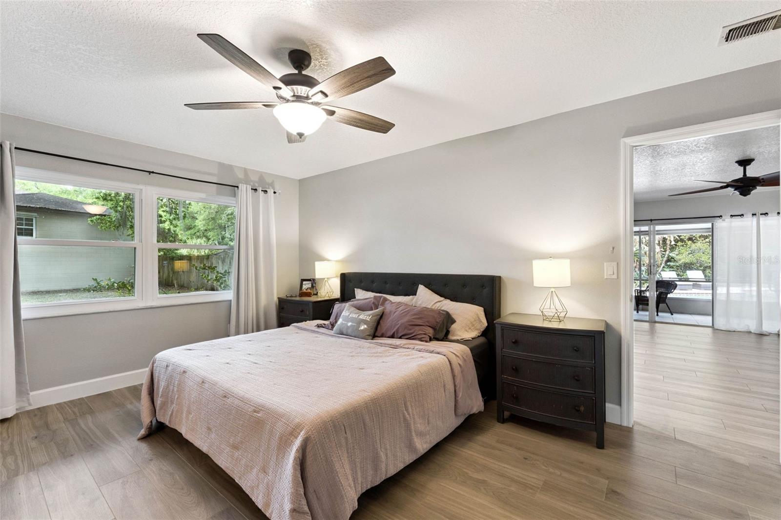 SPRING OAKS UNIT 5 - Residential