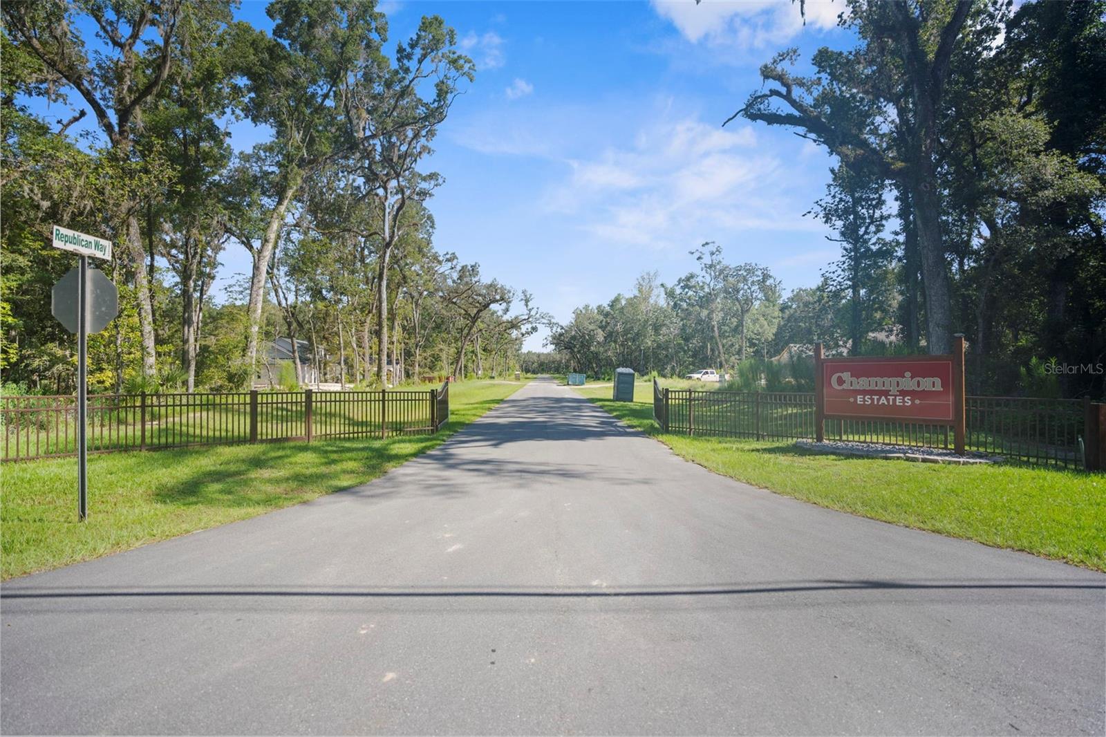 Build your DREAM home 2.5 acres in Champion Estates on LOT 2!
PAVED ROAD!
Owner Financing Available!
This is a NEW SUBDIVISION with a total of only 13 lots. Only a few are left. Spec homes are currently being built on a couple of the lots by Palmwood Builders and ProBuilt Homes.
Choose your own builder!
No timeframe to build.
Site-built homes only.
No mobiles/manufactured homes.
2,000 square feet minimum living space.
2-car garage minimum required.
Underground power.
Well and septic needed.
No commercial animals.
$200/year HOA fee to maintain road.
2 specs homes are currently being built on lots 1 and 13.
Call with any additional questions!