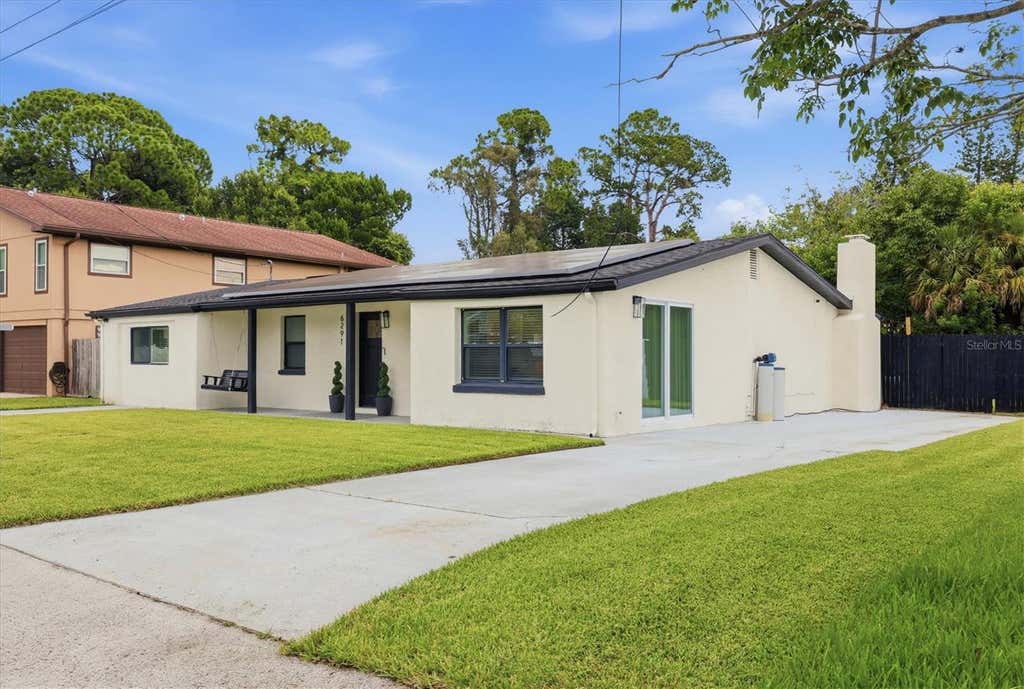 Photo of 6291 63rd Street N, Pinellas Park, FL 33781 (MLS # A4700354)