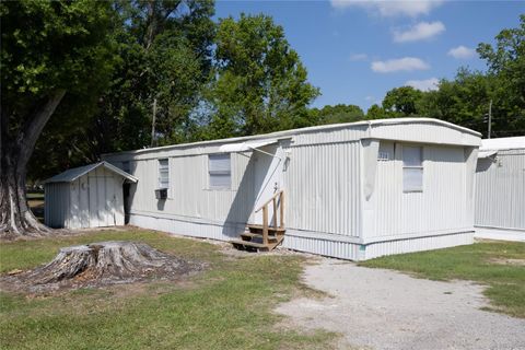 Photo of 728 N Chestnut Road, Lakeland, FL 33815 (MLS # S5146101)