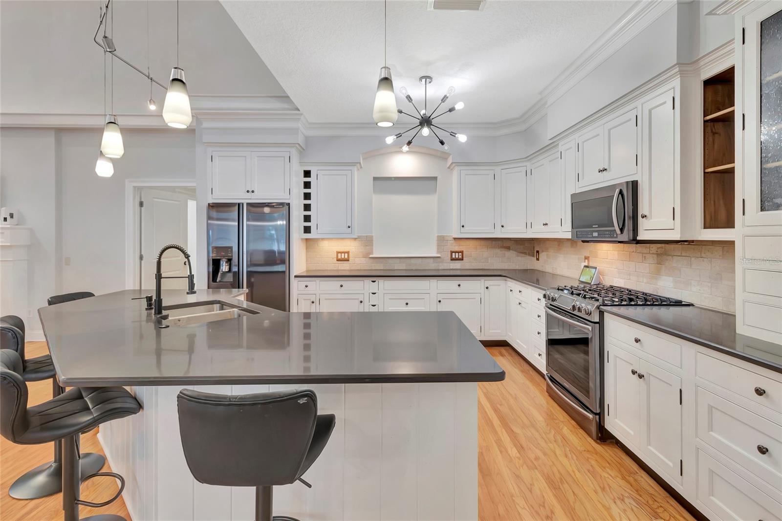 EUSTIS SPRINGWOOD LANDING SUB - Residential