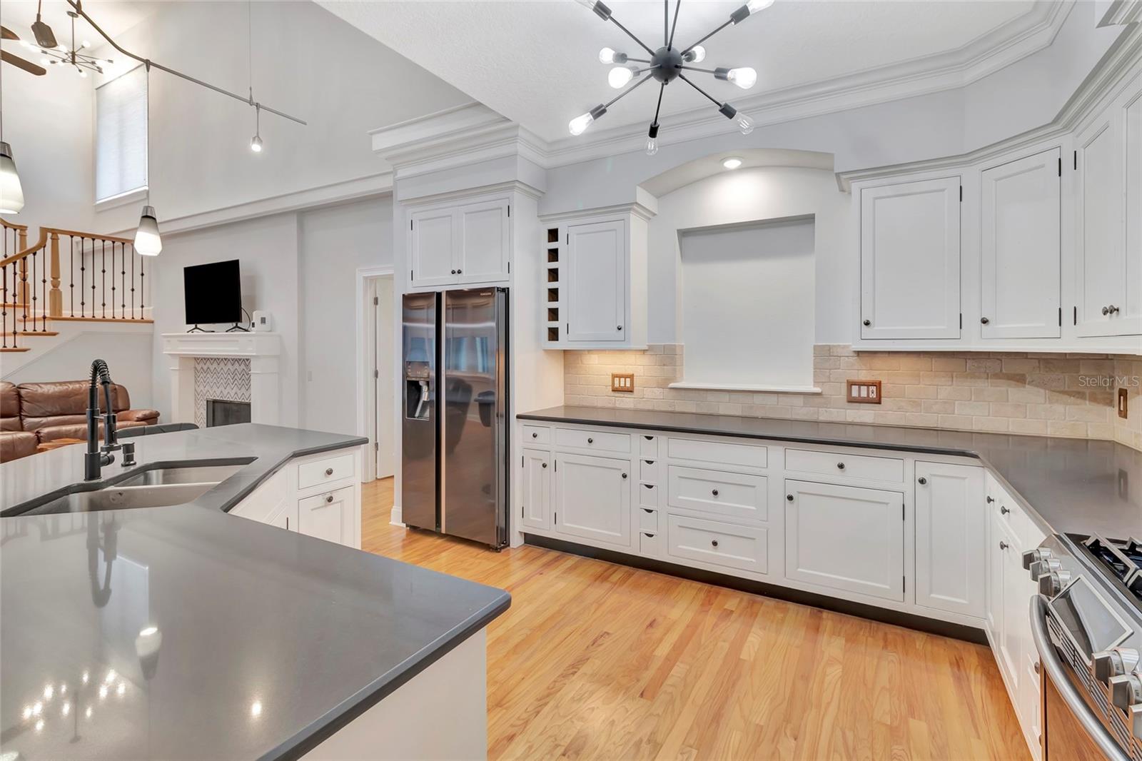 EUSTIS SPRINGWOOD LANDING SUB - Residential
