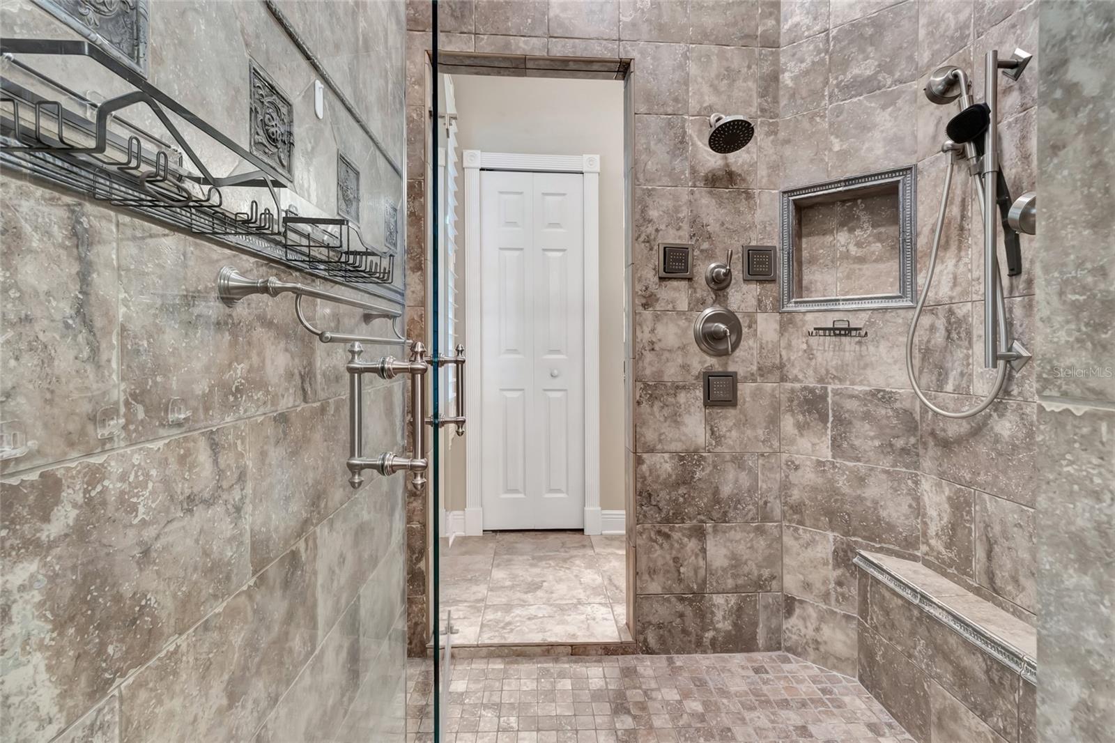 CLERMONT MARGAREE GARDENS SUB - Residential