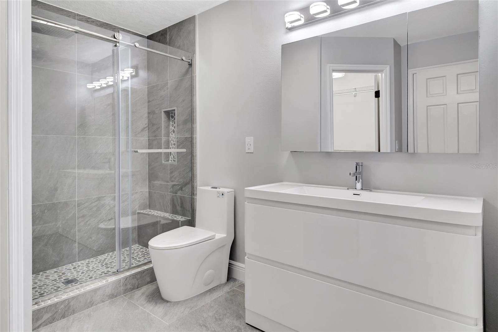 CLERMONT MARGAREE GARDENS SUB - Residential