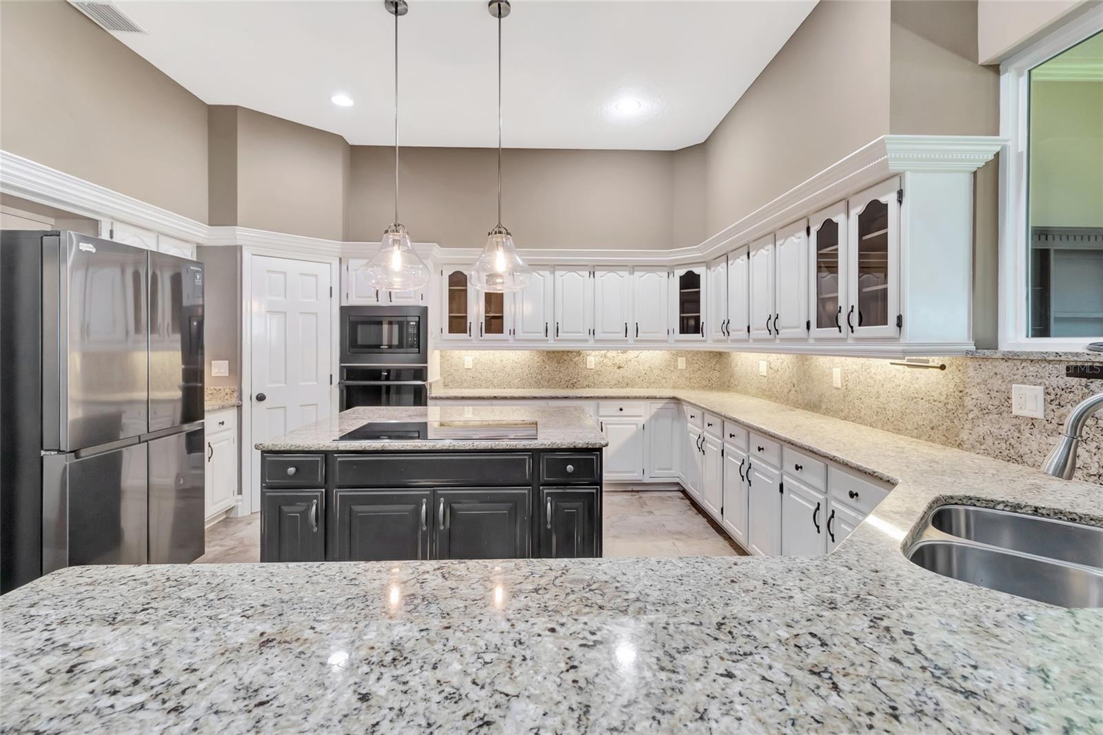 CLERMONT MARGAREE GARDENS SUB - Residential