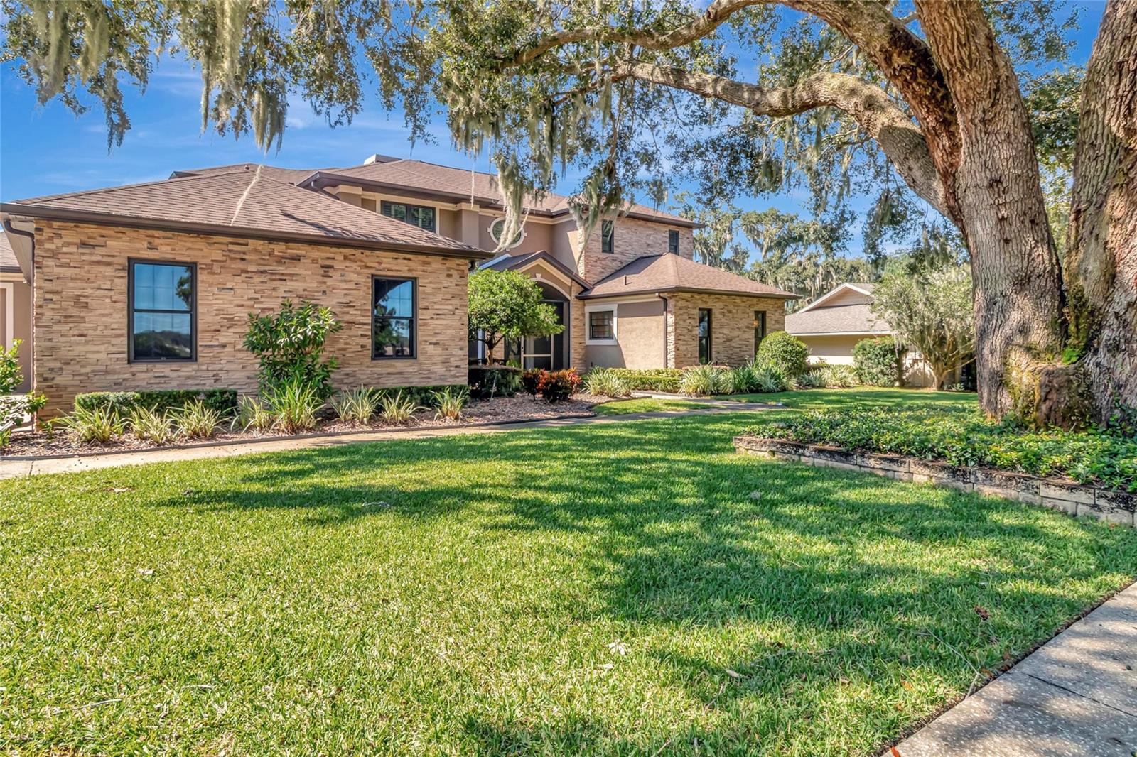 CLERMONT MARGAREE GARDENS SUB - Residential