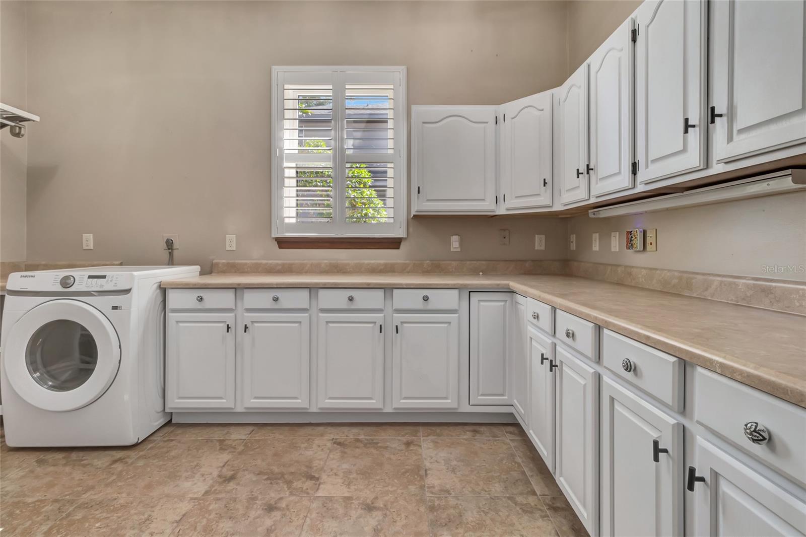 CLERMONT MARGAREE GARDENS SUB - Residential