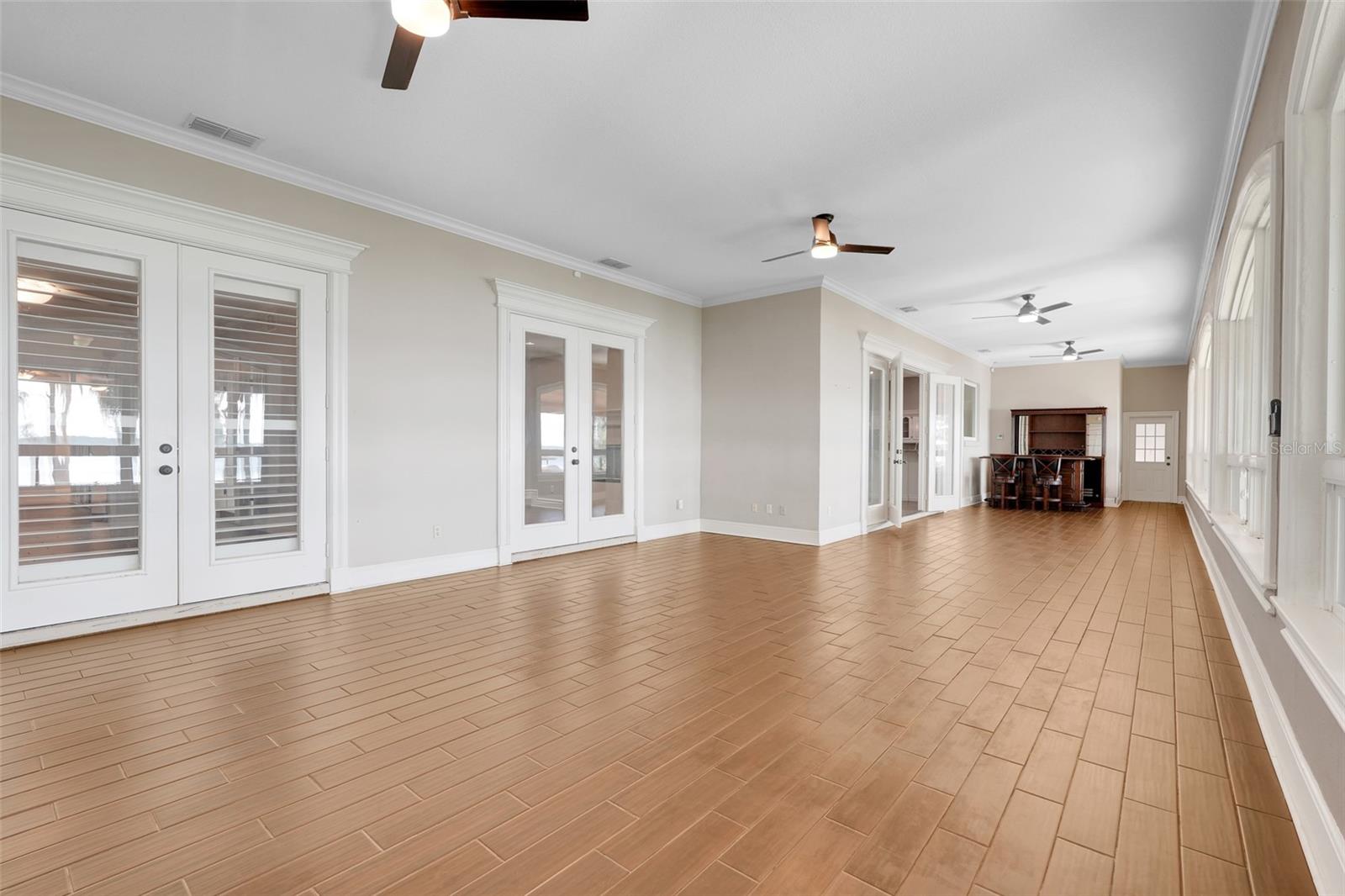 CLERMONT MARGAREE GARDENS SUB - Residential