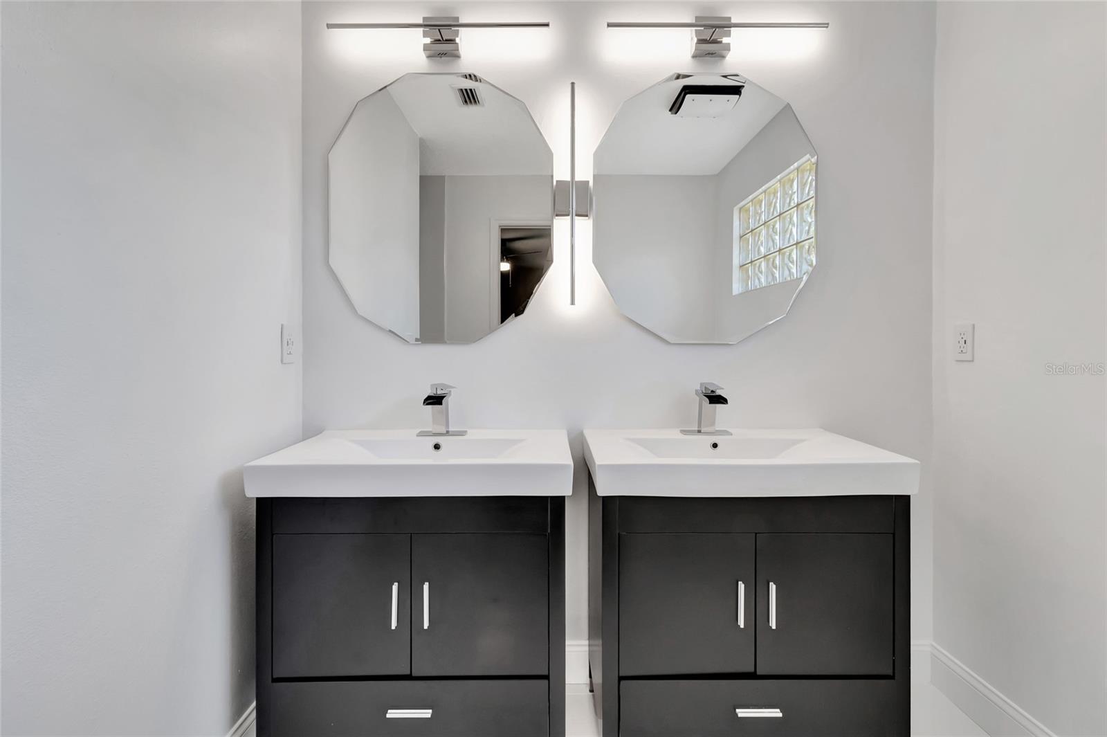 CLERMONT MARGAREE GARDENS SUB - Residential