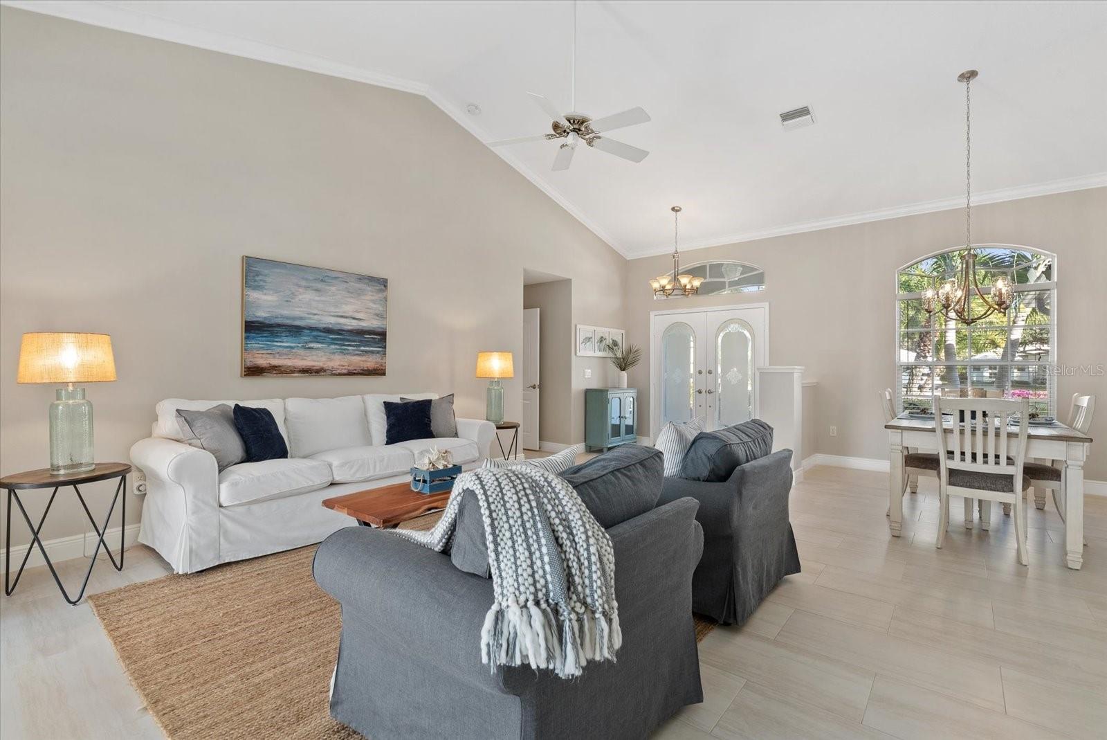 THE LAKES OF JACARANDA - Residential