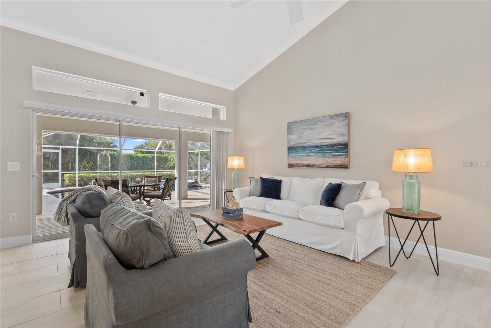 THE LAKES OF JACARANDA - Residential