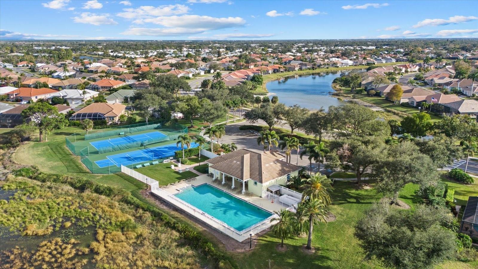 THE LAKES OF JACARANDA - Residential