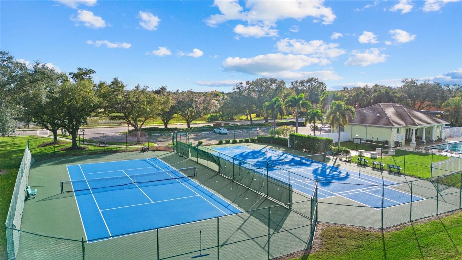 THE LAKES OF JACARANDA - Residential