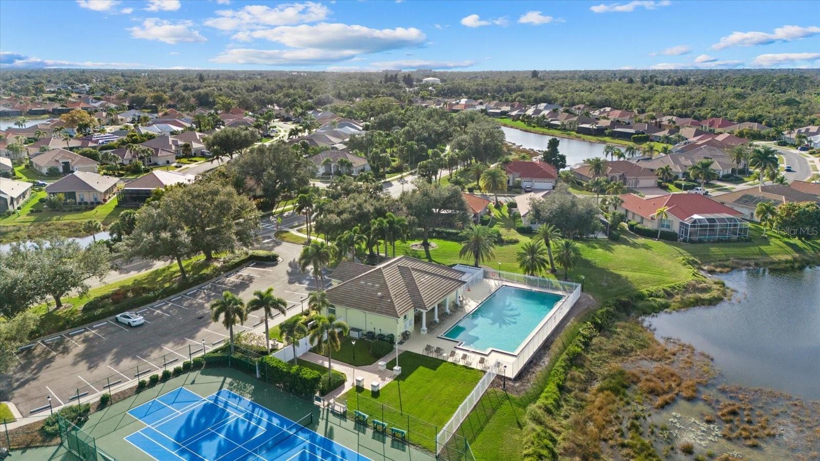 THE LAKES OF JACARANDA - Residential