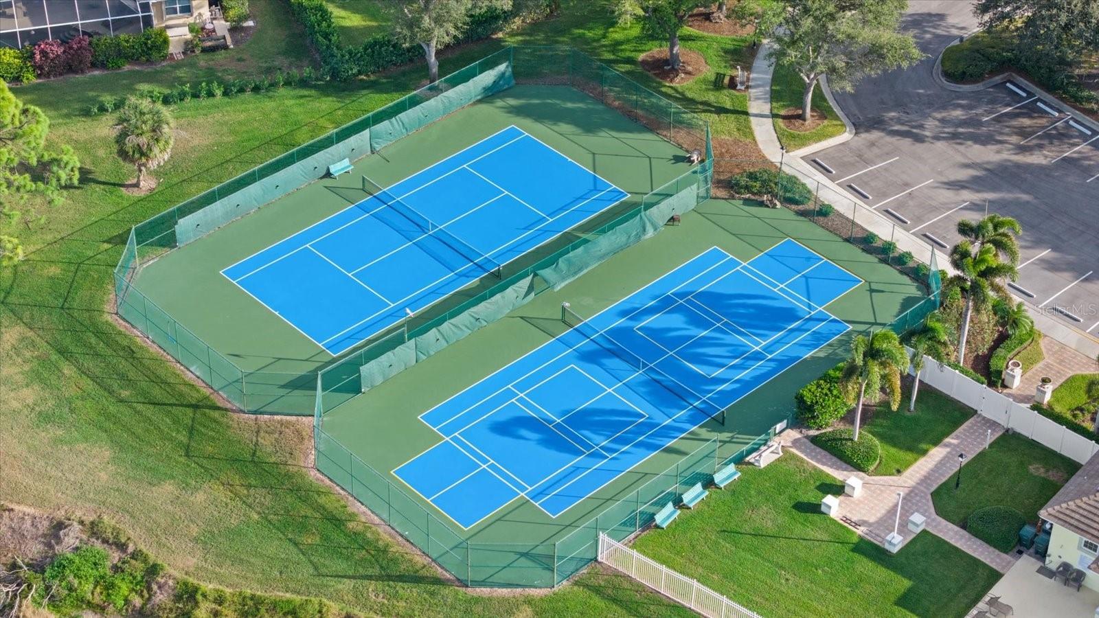 THE LAKES OF JACARANDA - Residential