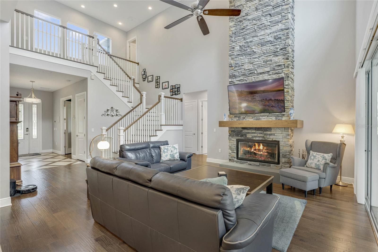 ROYAL EQUESTRIAN RANCH CLUB SUB - Residential