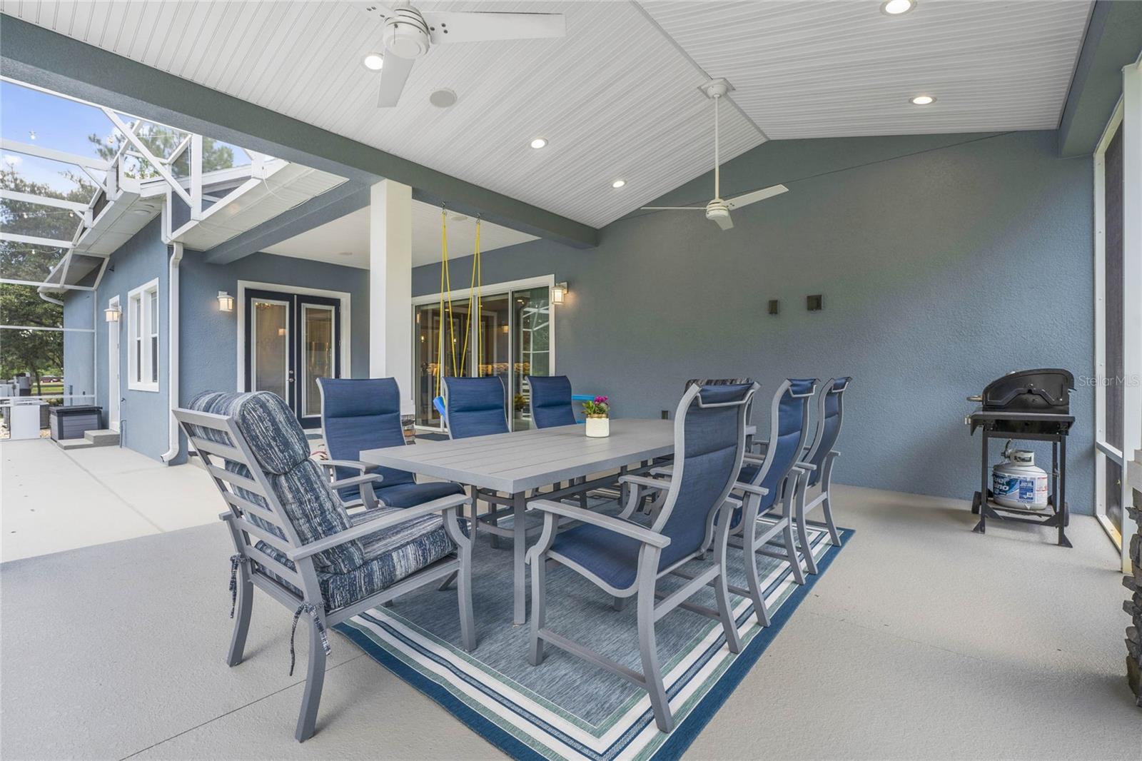 ROYAL EQUESTRIAN RANCH CLUB SUB - Residential