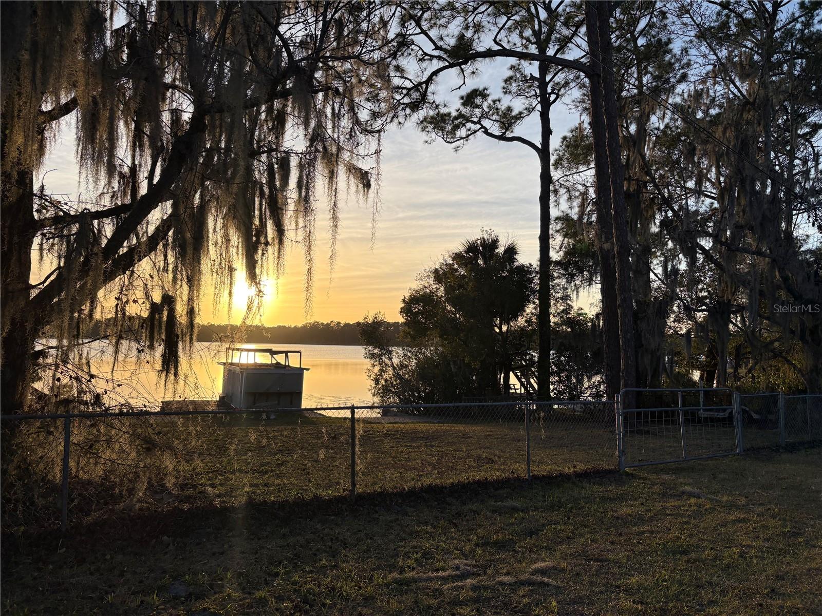 LAKELAND HEIGHTS - Land