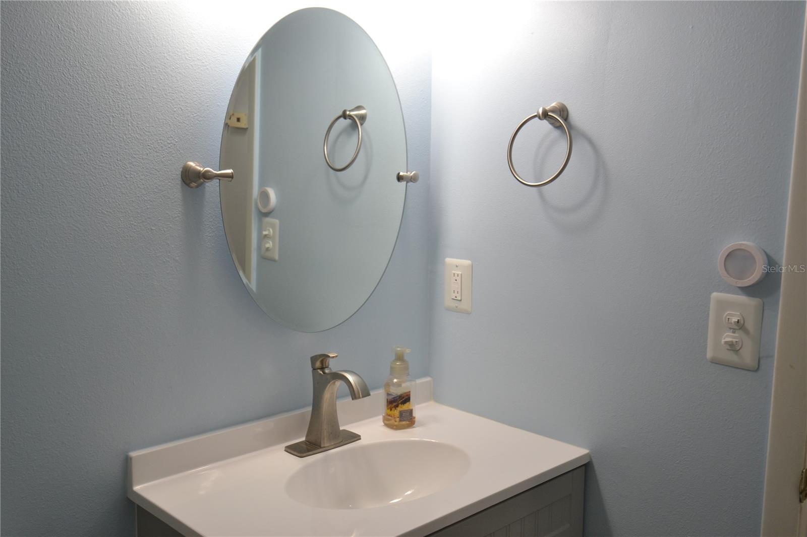 PINE RIDGE AT LAKE TARPON VILLAGE - Residential Lease