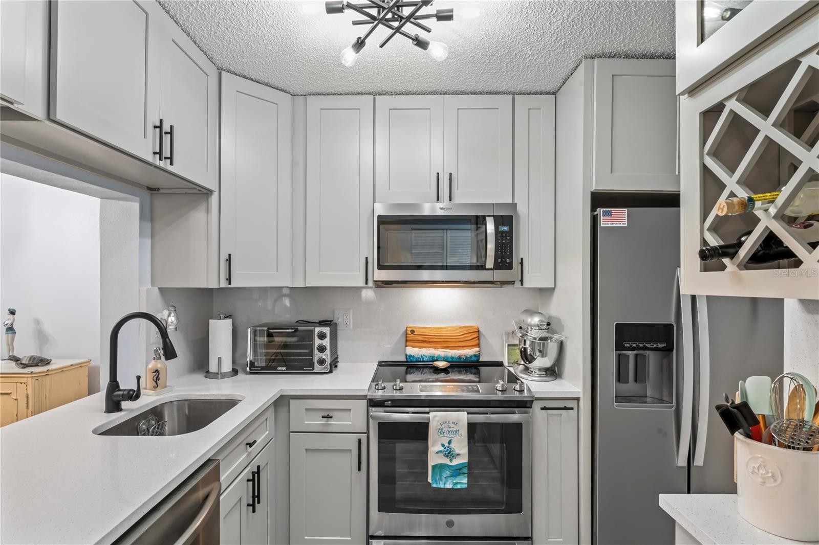 PINE RIDGE AT LAKE TARPON VILLAGE - Residential Lease