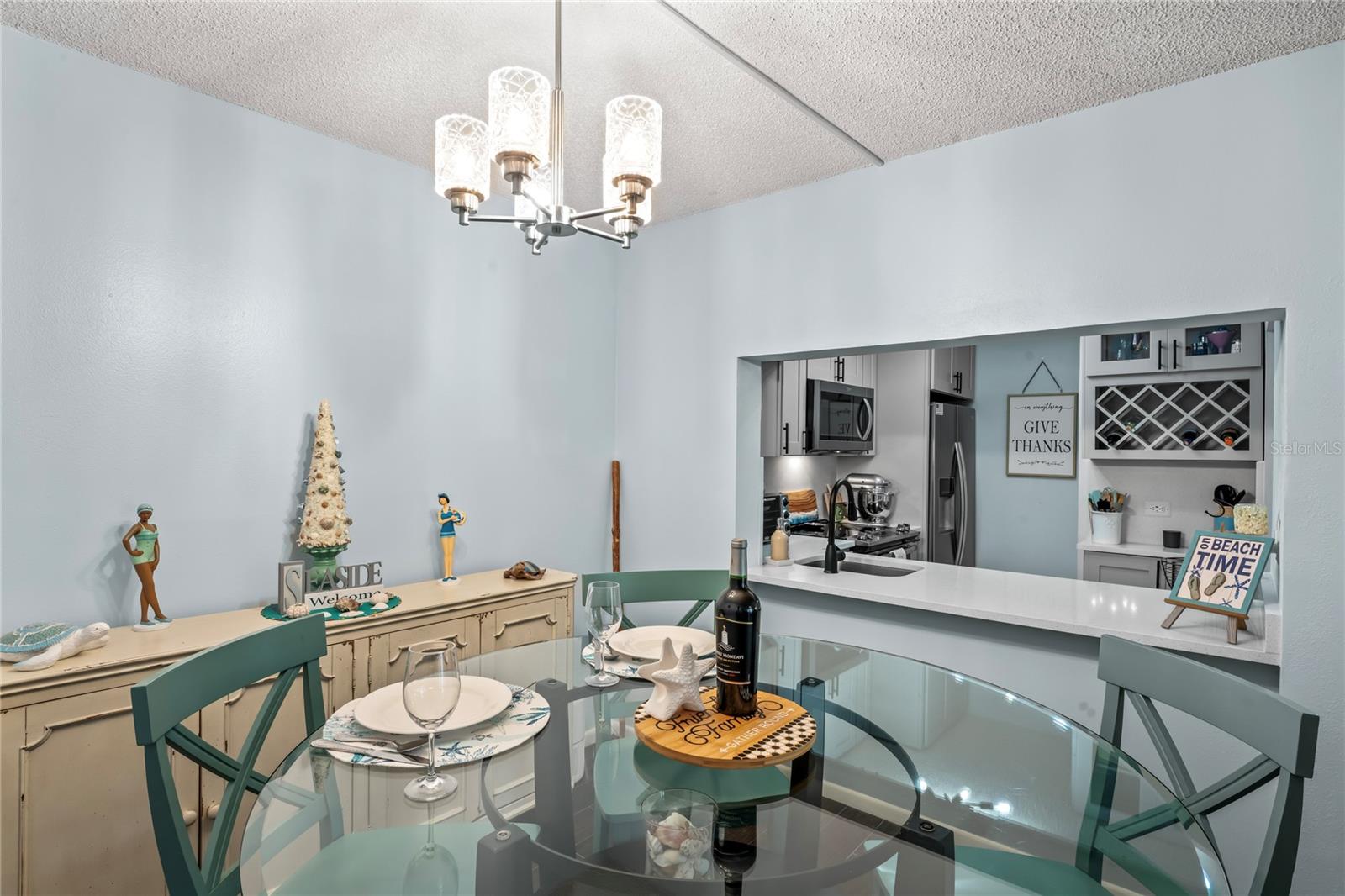PINE RIDGE AT LAKE TARPON VILLAGE - Residential Lease