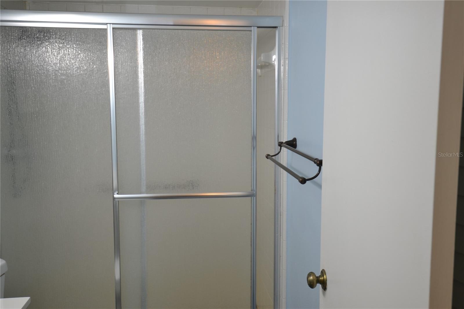 PINE RIDGE AT LAKE TARPON VILLAGE - Residential Lease