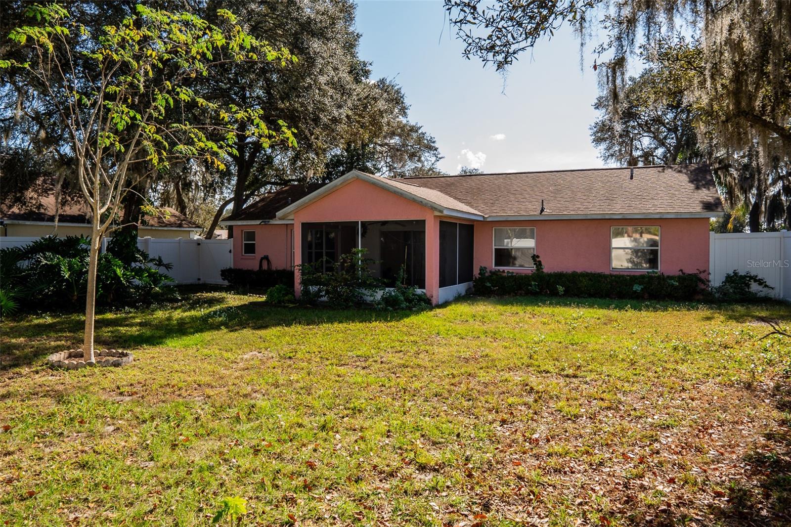 HAINES LAKE ESTATES - Residential