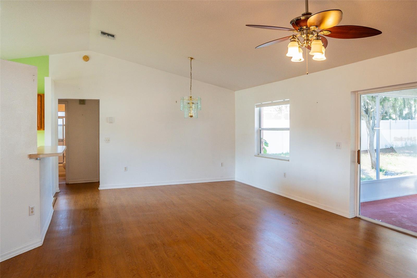 HAINES LAKE ESTATES - Residential